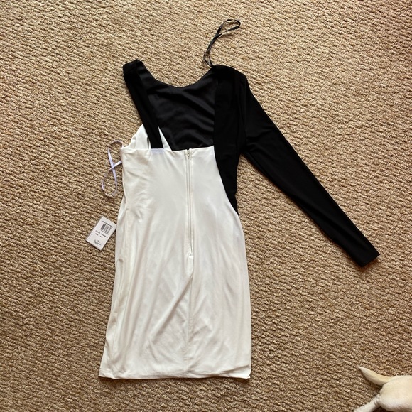 ❣️DONATED❣️ - Picture 4 of 5